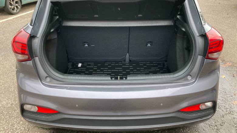 Hyundai i20 1.2 MPi SE 5dr Petrol Hatchback